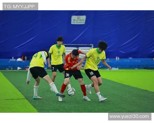 足球巨星携手排练精彩瞬间展现团队默契与运动艺术之美